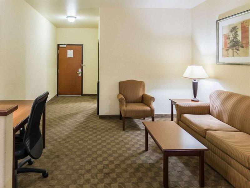 Baymont Inn & Suites By Wyndham Glen Rose Extérieur photo