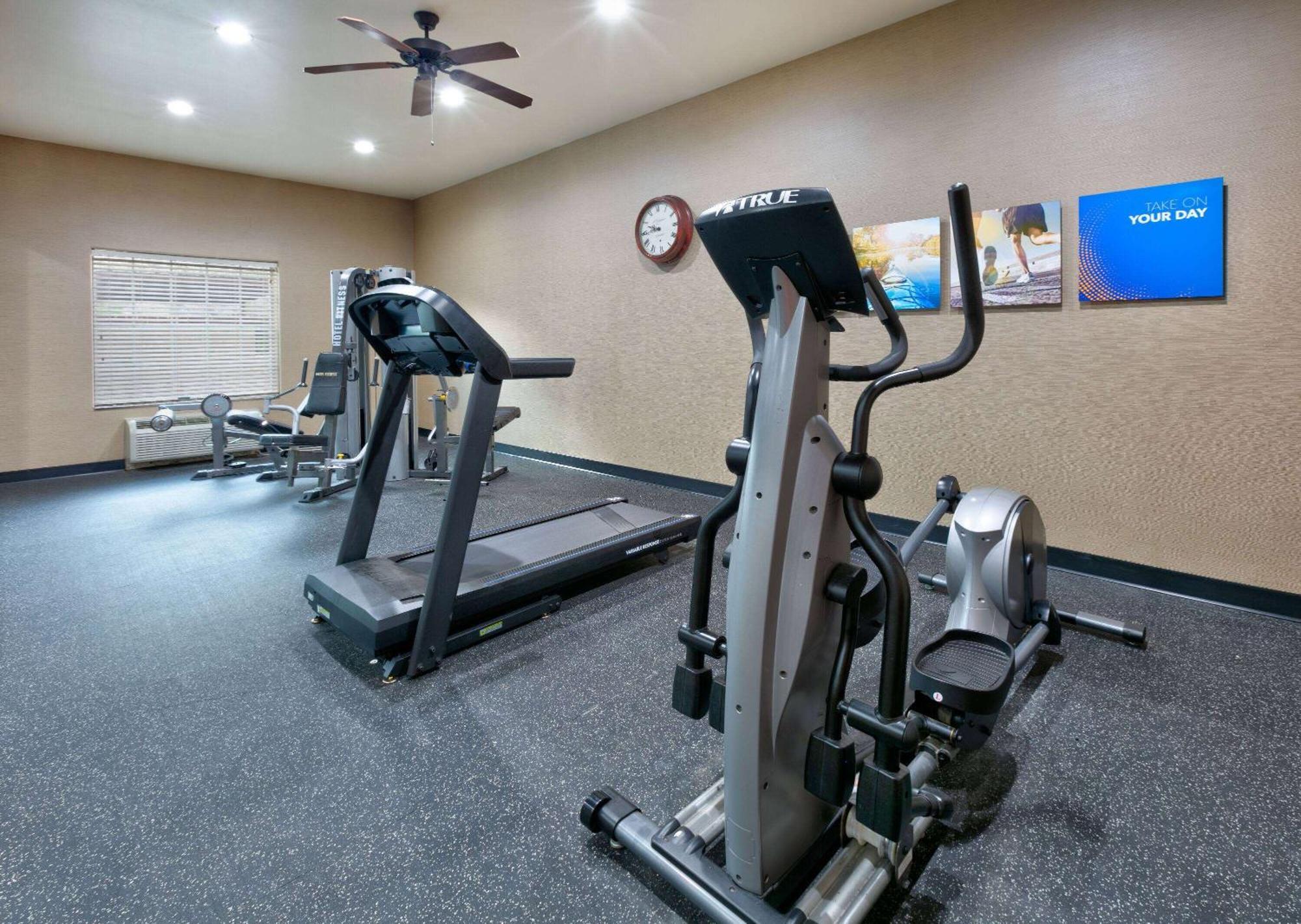 Baymont Inn & Suites By Wyndham Glen Rose Extérieur photo